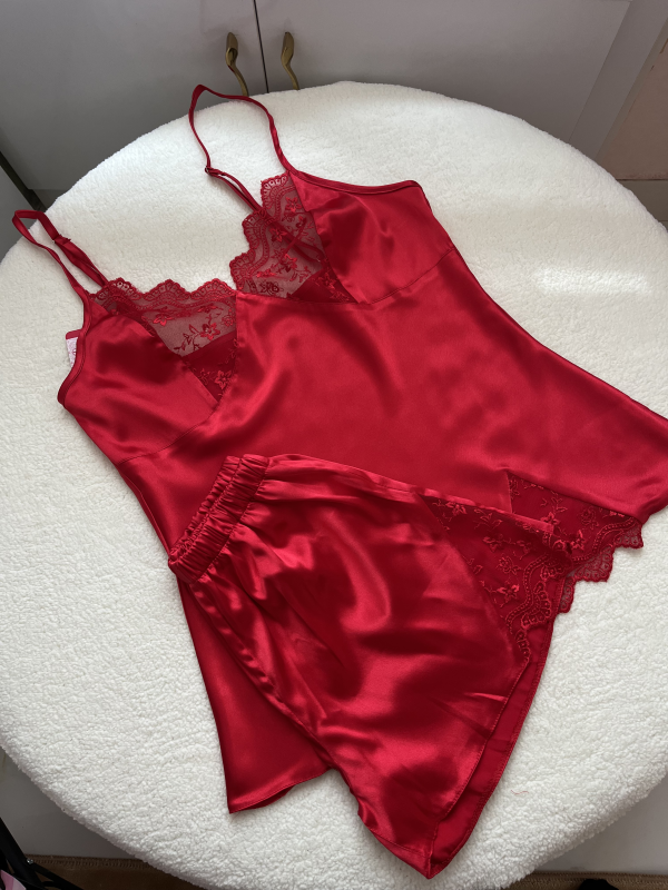 ست لباس خواب ساتن